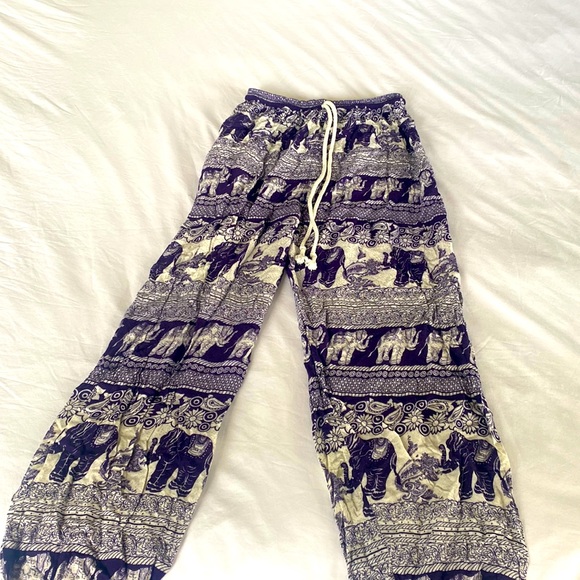 Elephant pants - Picture 1 of 1